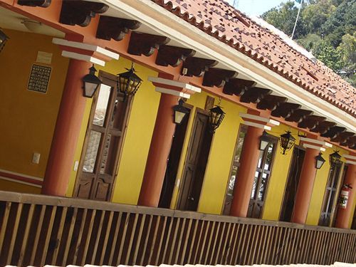 Hotel Arcos Del Carmen San Cristobal de las Casas Ngoại thất bức ảnh
