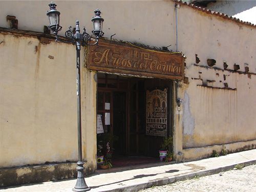 Hotel Arcos Del Carmen San Cristobal de las Casas Ngoại thất bức ảnh